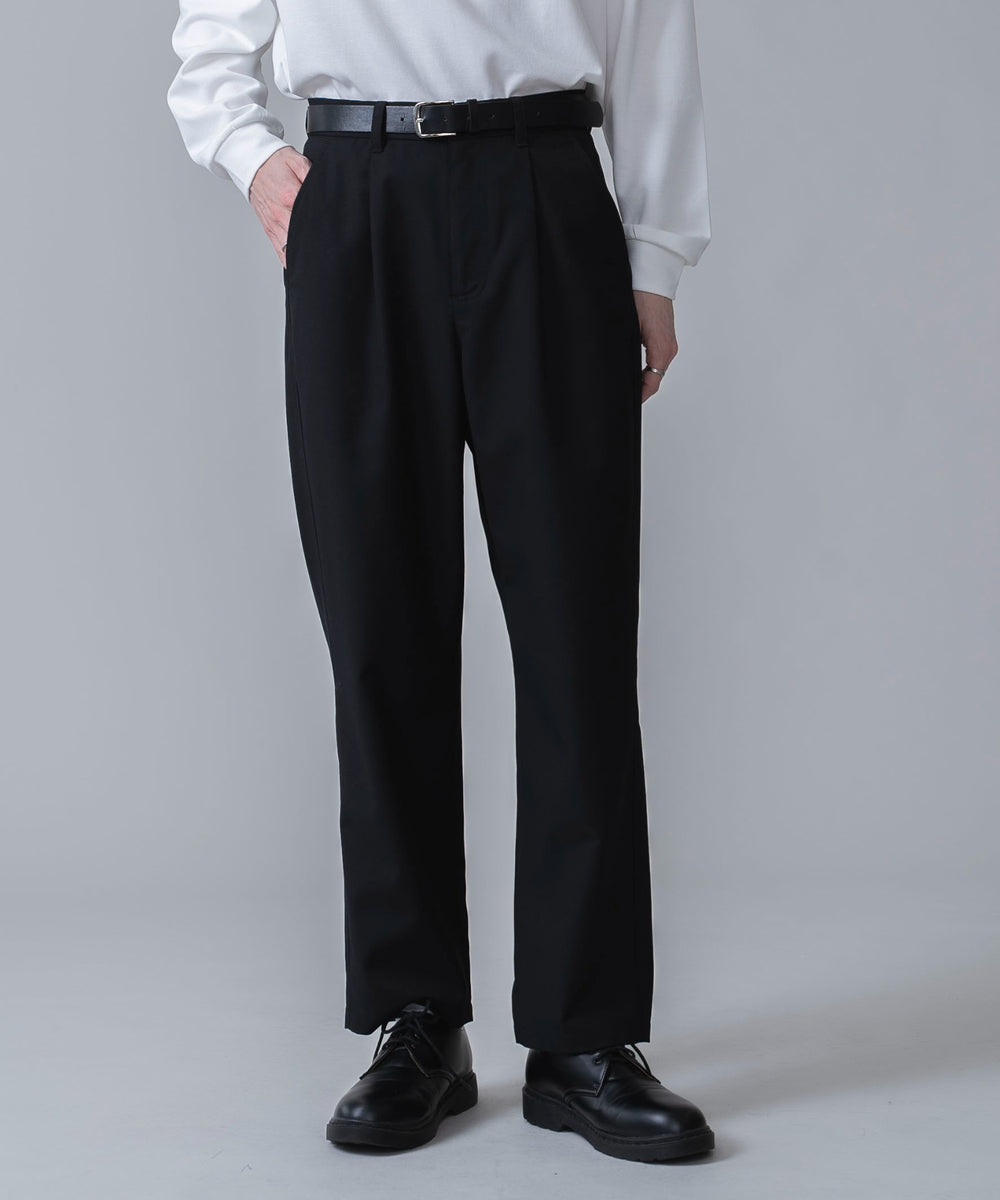 ブラック モデル：180cm L着用