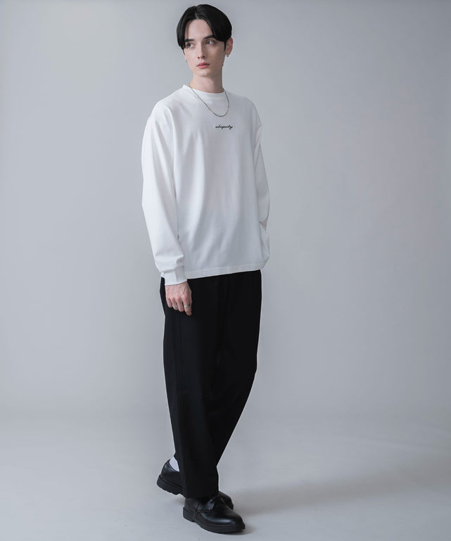 ブラック モデル：180cm L着用