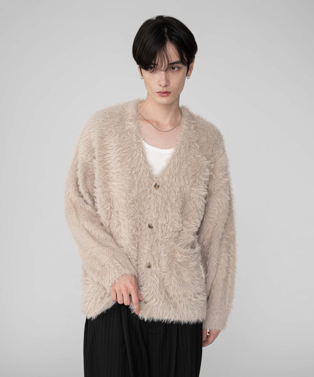 ホワイト モデル：180cm L着用