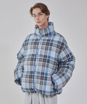 ブルーチェック１ モデル：178cm L着用