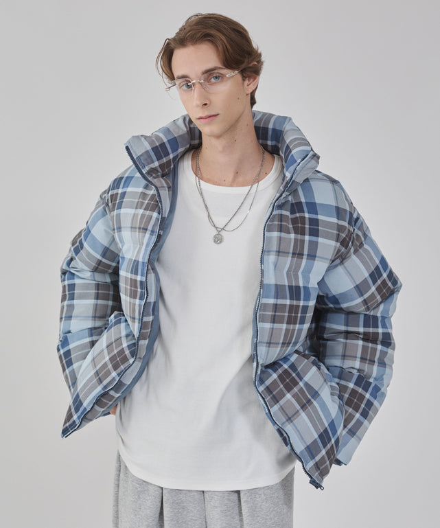 ブルーチェック１ モデル：178cm L着用