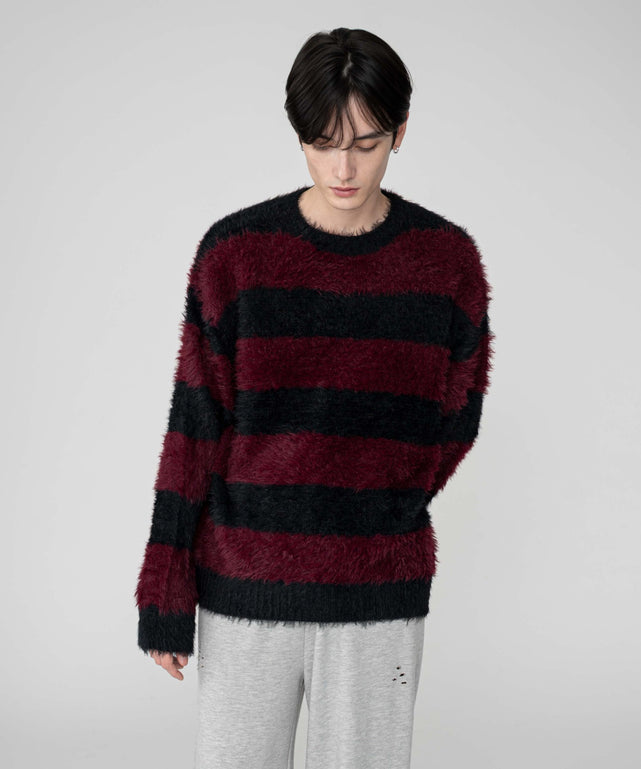 フェザーニットプルオーバー/レッドボーダー モデル：180cm L着用