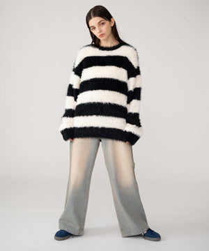 ホワイトボーダー モデル：162cm M着用