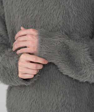 フェザーニットプルオーバー