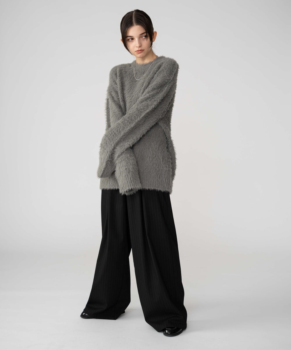 グレー モデル：162cm M着用