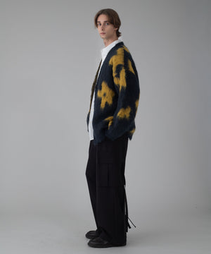 ネイビー モデル：178cm L着用