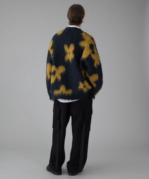 ネイビー モデル：178cm L着用