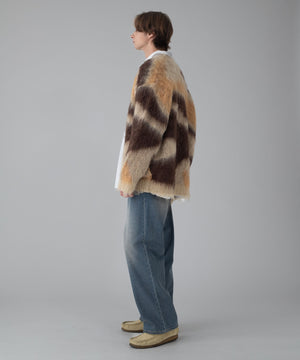 ベージュ モデル：178cm L着用