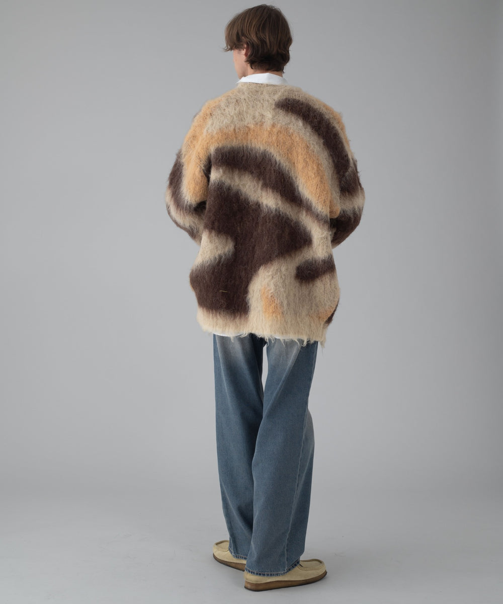 ベージュ モデル：178cm L着用