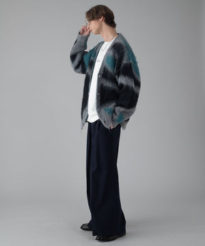 グレー モデル：178cm L着用