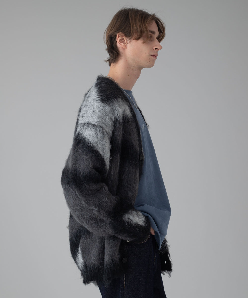 ブラック モデル：178cm L着用