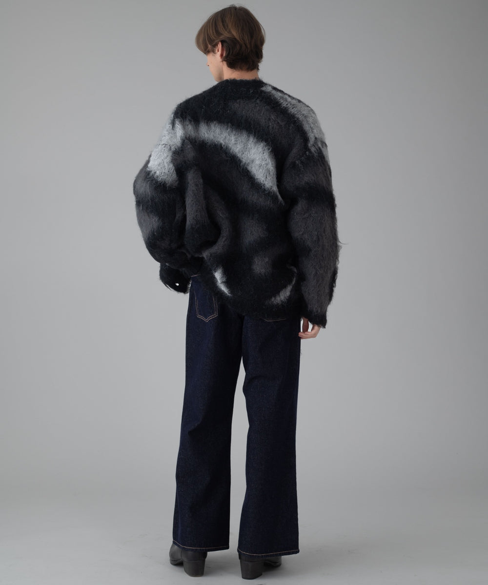 ブラック モデル：178cm L着用