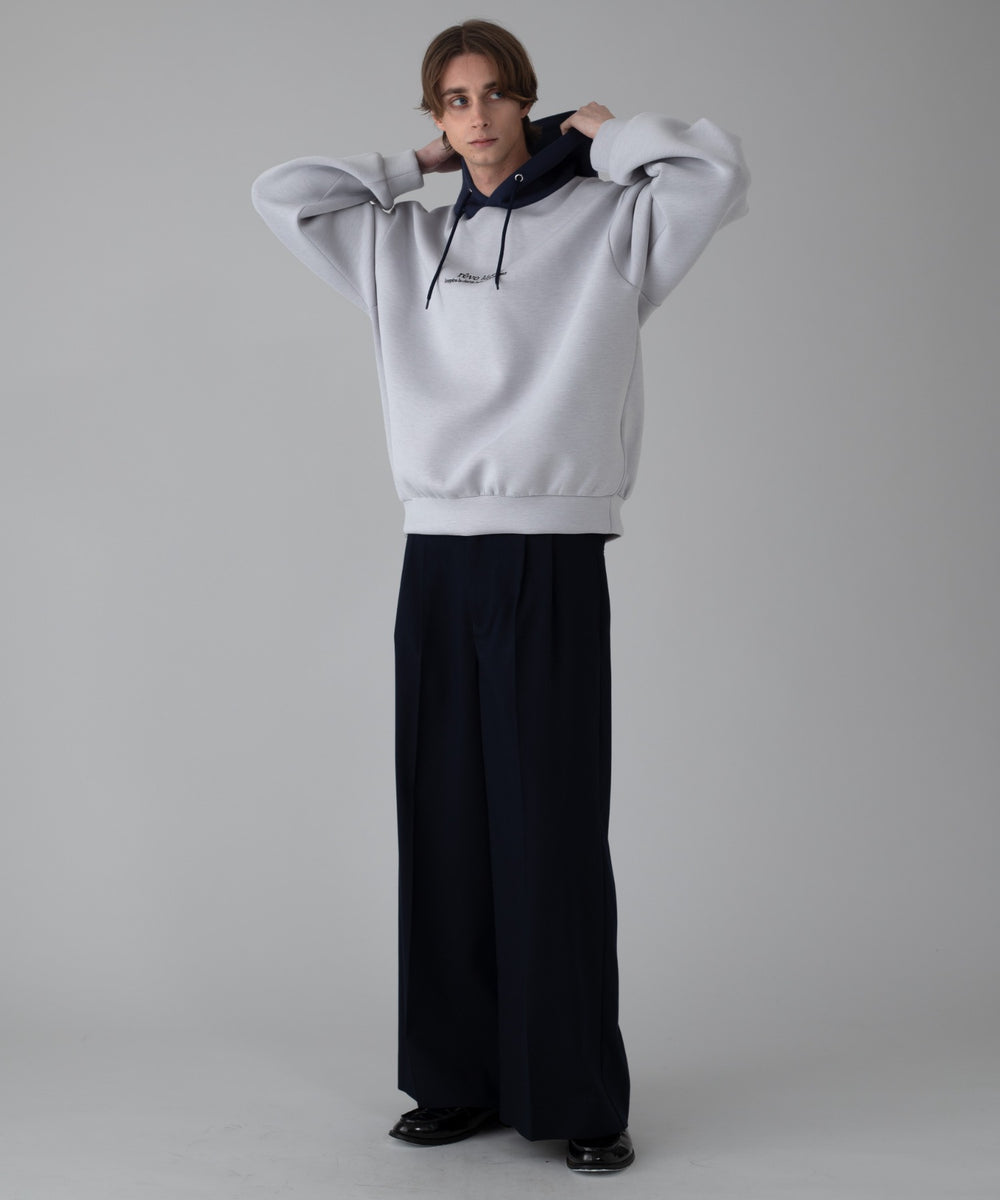 Lｸﾞﾚｰ モデル：178cm L着用