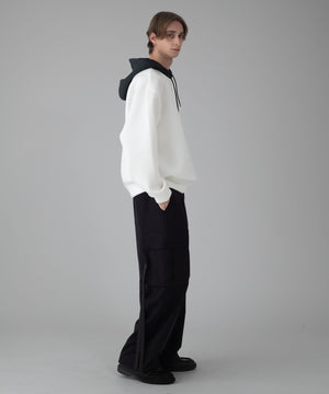 ﾎﾜｲﾄ モデル：178cm L着用