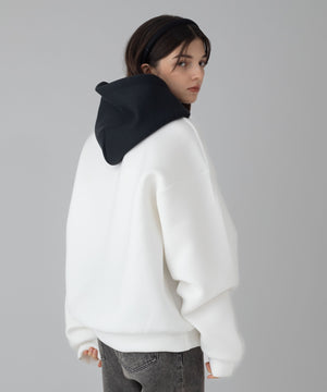 ﾎﾜｲﾄ モデル：162cmL着用