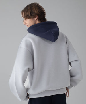 Lｸﾞﾚｰ モデル：178cm L着用