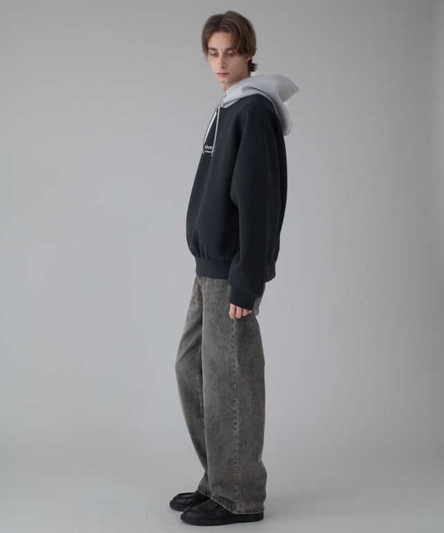 ﾁｬｺｰﾙ モデル：178cm L着用