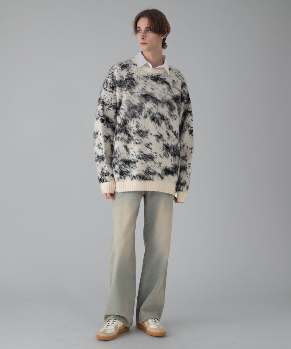 オフホワイト モデル：178cm L着用