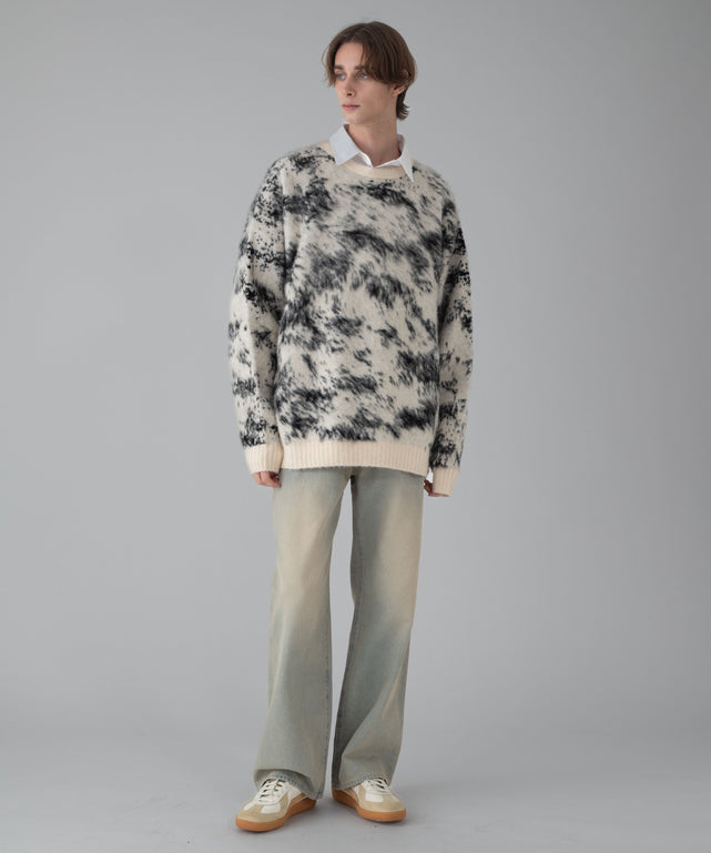 オフホワイト モデル：178cm L着用