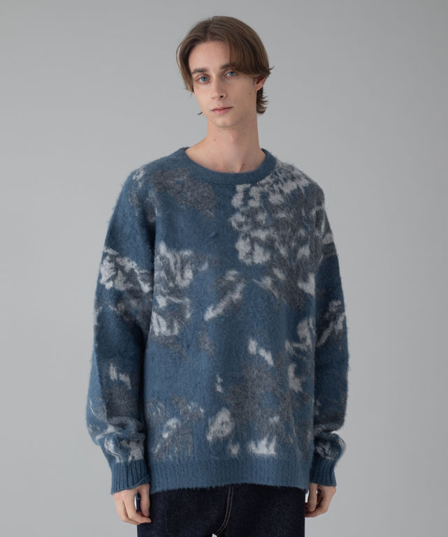 ブルー モデル：178cm L着用