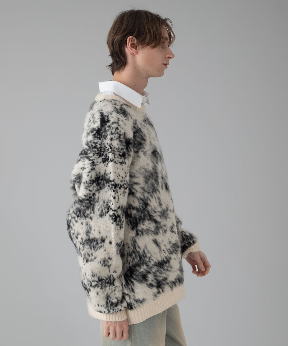 オフホワイト モデル：178cm L着用