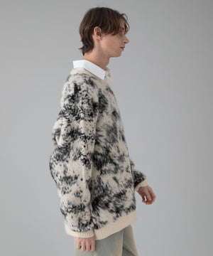 オフホワイト モデル：178cm L着用