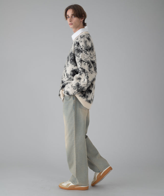 オフホワイト モデル：178cm L着用