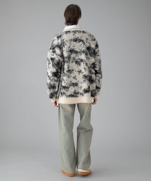 オフホワイト モデル：178cm L着用