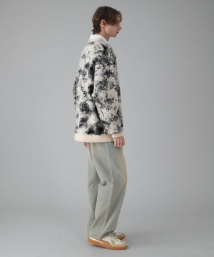 オフホワイト モデル：178cm L着用