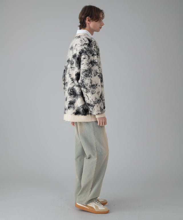 オフホワイト モデル：178cm L着用