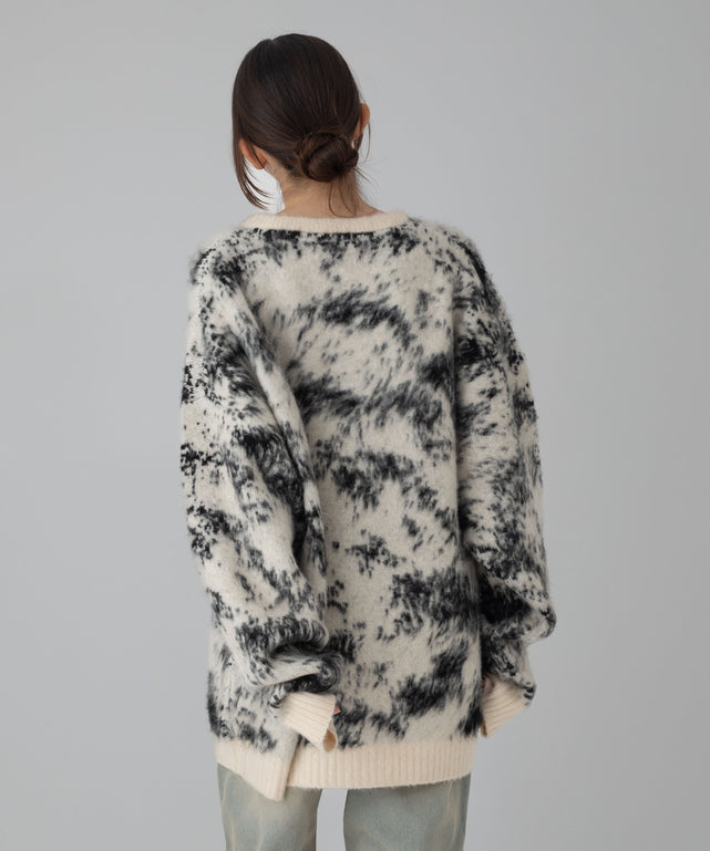 オフホワイト モデル：162cmL着用