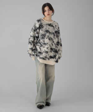 オフホワイト モデル：162cmL着用