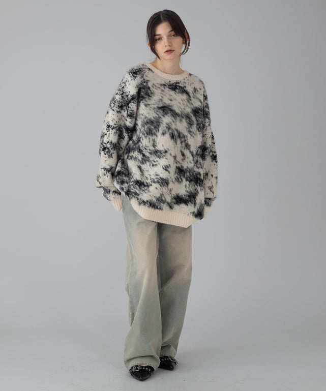 オフホワイト モデル：162cmL着用