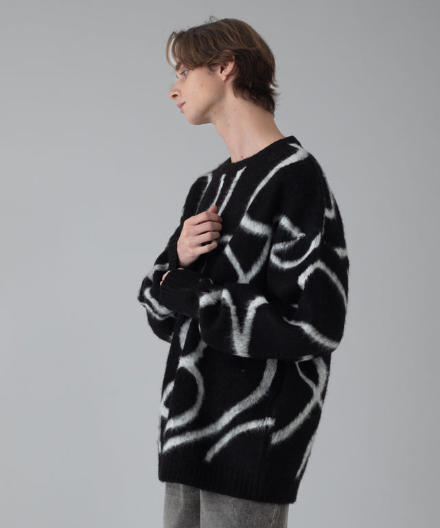 ブラック モデル：178cm L着用