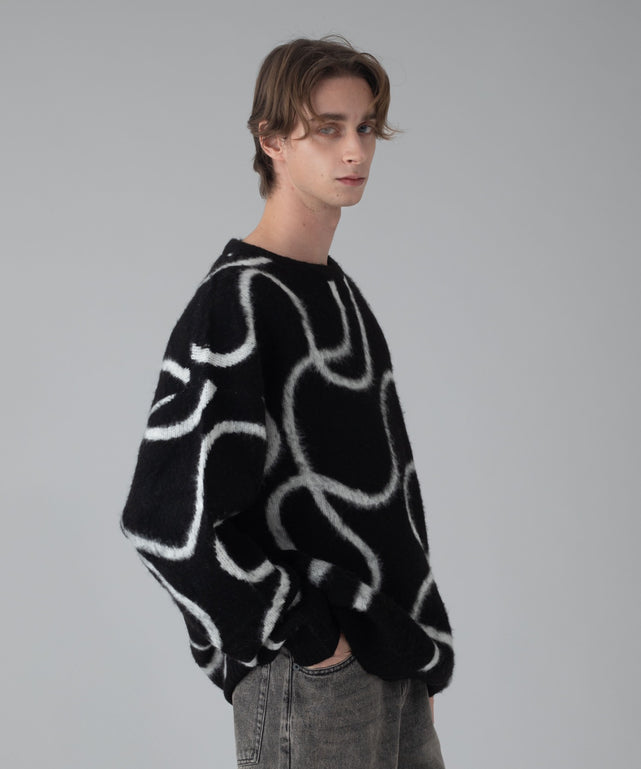 ブラック モデル：178cm L着用