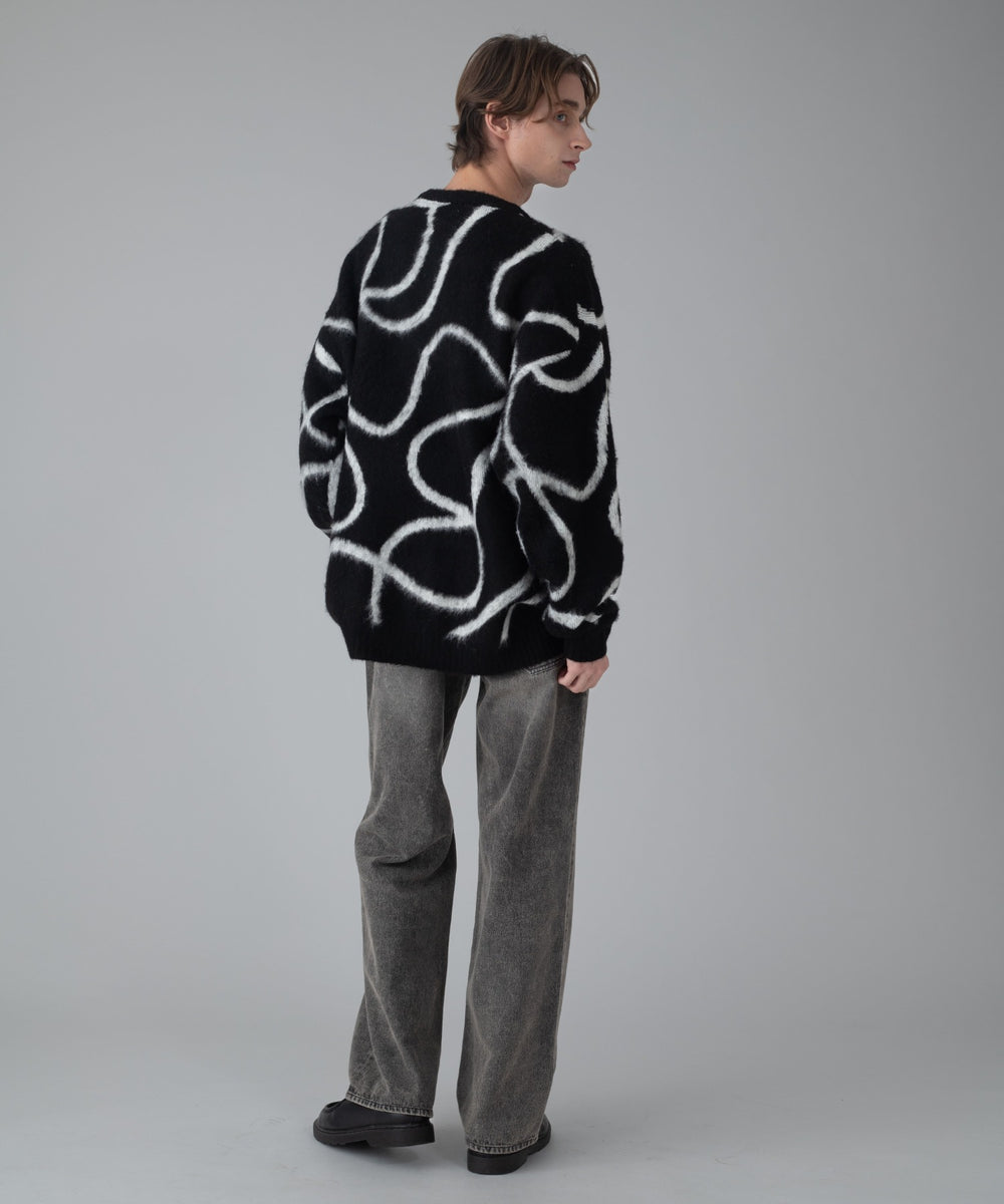 ブラック モデル：178cm L着用