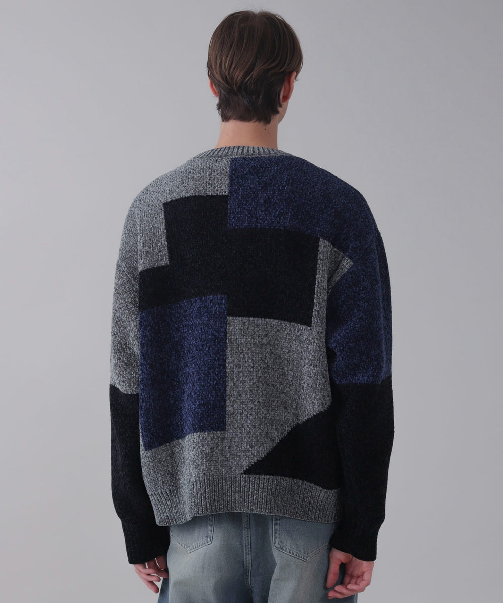 ｸﾞﾚｰ モデル：178cm L着用