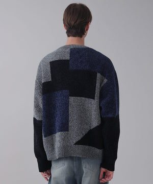 ｸﾞﾚｰ モデル：178cm L着用