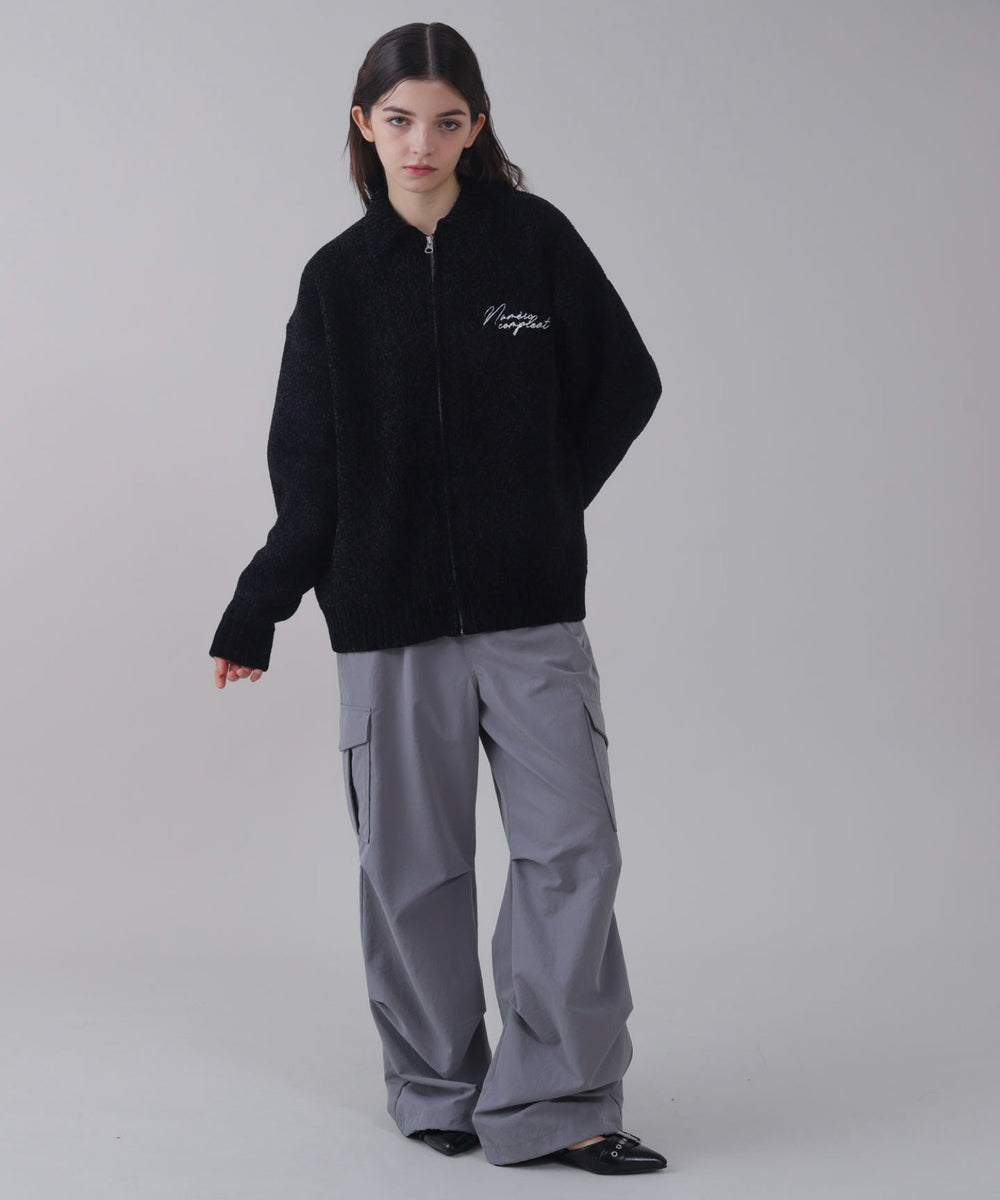 ﾌﾞﾗｯｸ モデル：162cm M着用