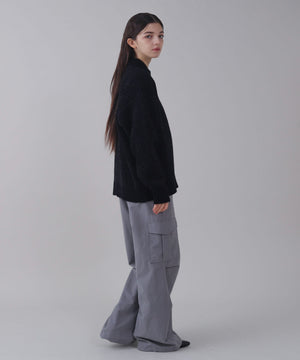 ﾌﾞﾗｯｸ モデル：162cm M着用