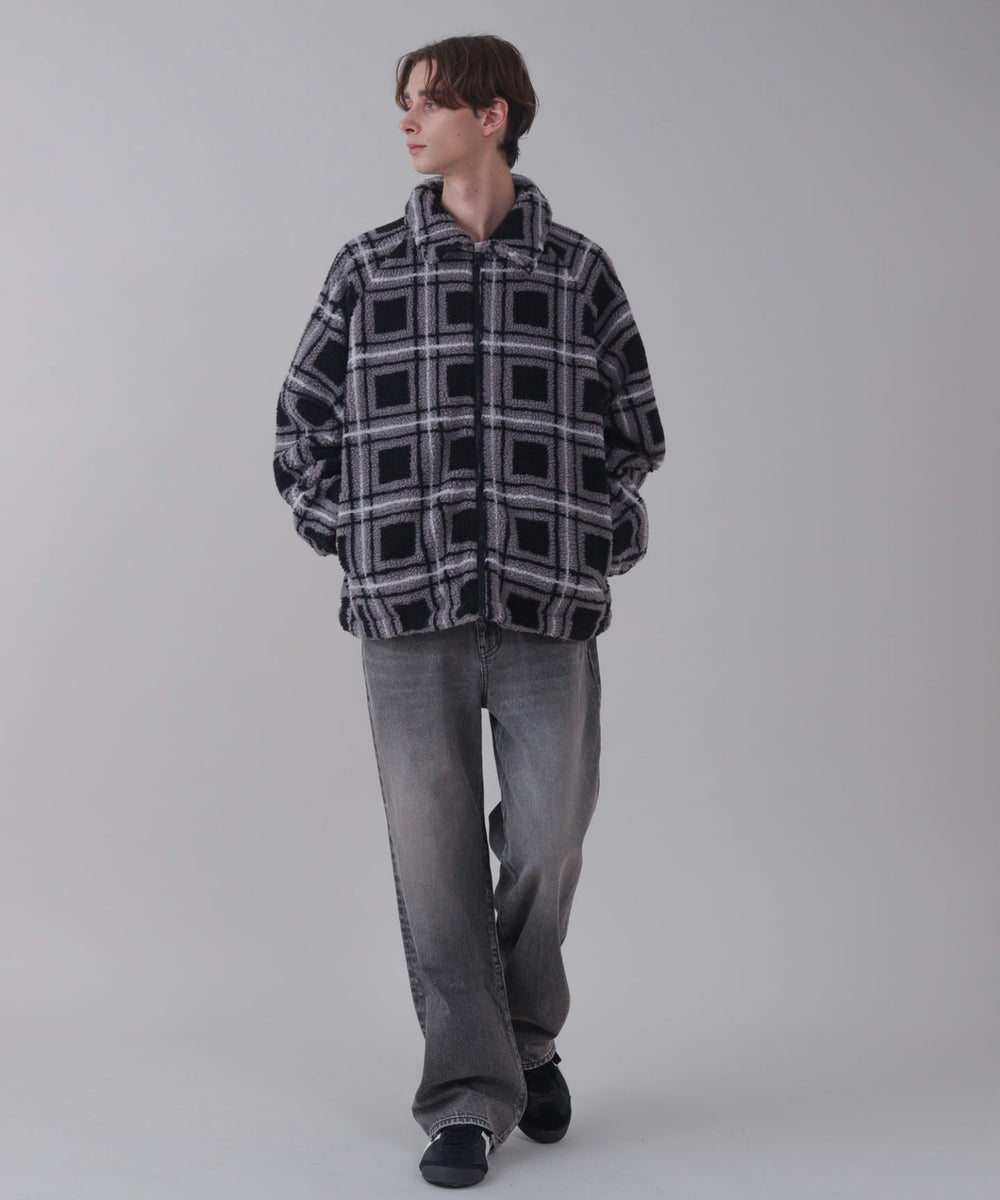 ﾌﾞﾗｯｸﾁｪｯｸ モデル：178cm L着用