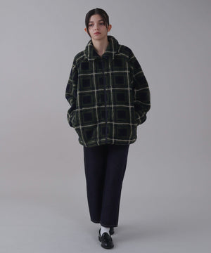 ﾈｲﾋﾞｰﾁｪｯｸ モデル：162cm L着用