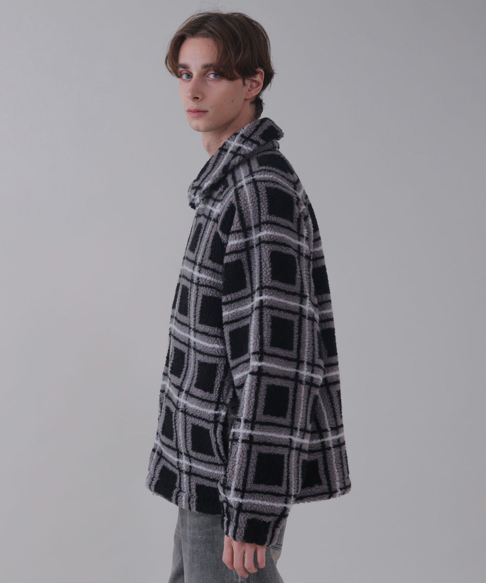 ﾌﾞﾗｯｸﾁｪｯｸ モデル：178cm L着用