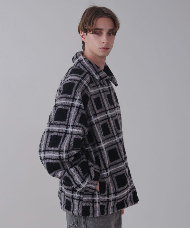 ﾌﾞﾗｯｸﾁｪｯｸ モデル：178cm L着用