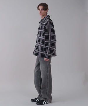 ﾌﾞﾗｯｸﾁｪｯｸ モデル：178cm L着用