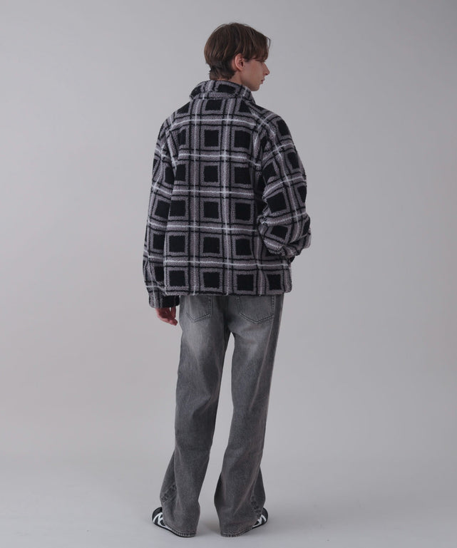 ﾌﾞﾗｯｸﾁｪｯｸ モデル：178cm L着用