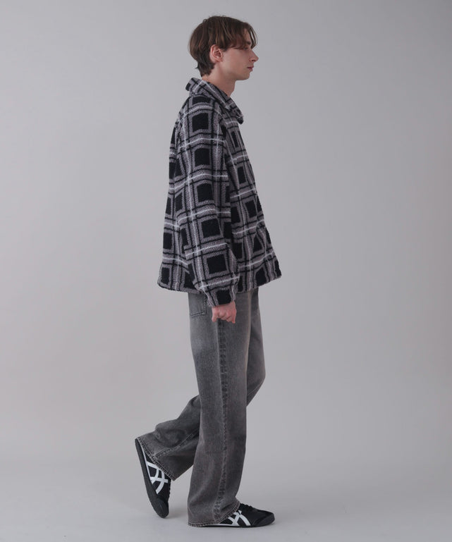 ﾌﾞﾗｯｸﾁｪｯｸ モデル：178cm L着用