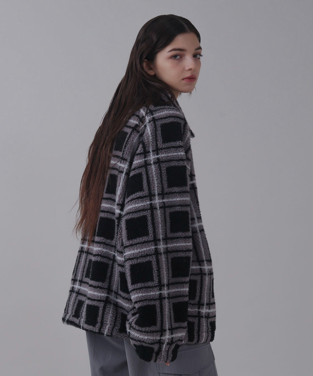 ﾌﾞﾗｯｸﾁｪｯｸ モデル：162cm L着用