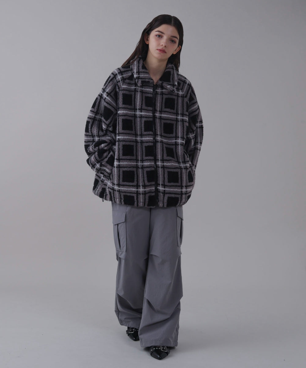 ﾌﾞﾗｯｸﾁｪｯｸ モデル：162cm L着用