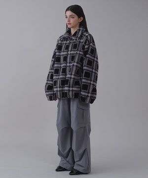 ﾌﾞﾗｯｸﾁｪｯｸ モデル：162cm L着用